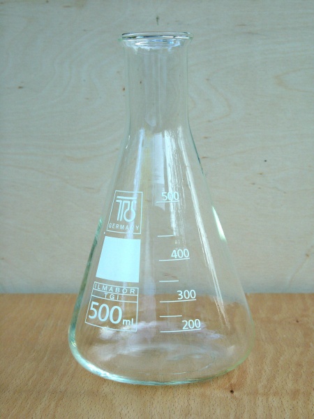 File:Erlenmeyer flask hg.jpg