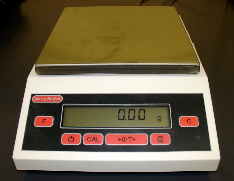 File:Waga elektroniczna.jpg