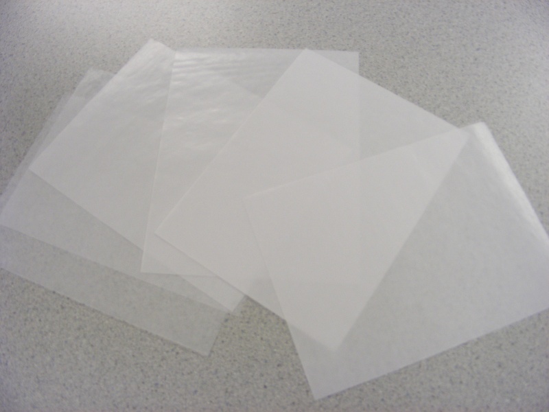 File:Glassine.jpg